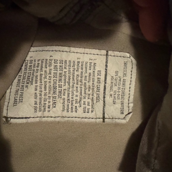 Digital Camo Men's Cargo Pants - Picture 4 of 6